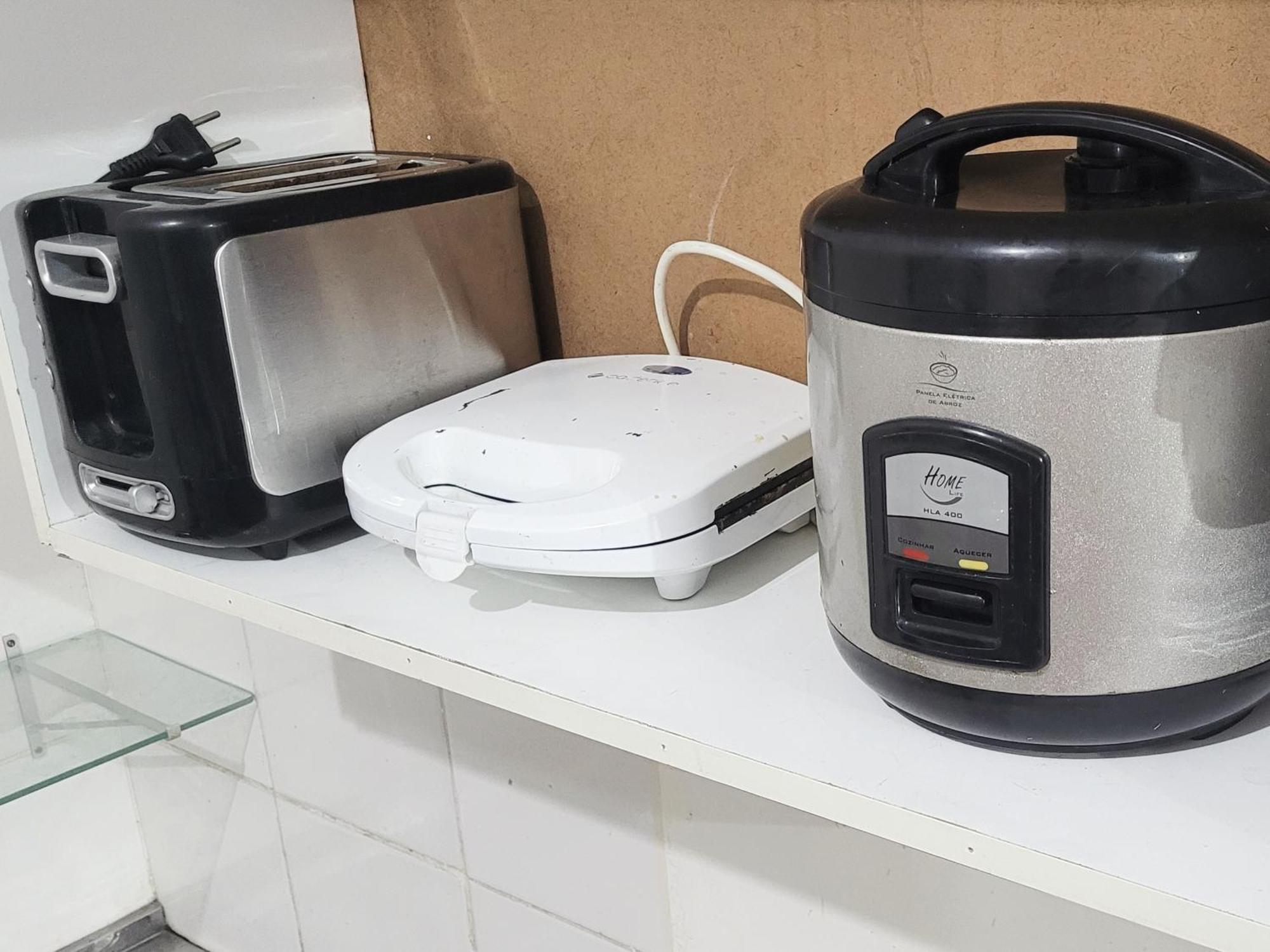 Hostel Sion - Apartamentos Itanhaem Ngoại thất bức ảnh